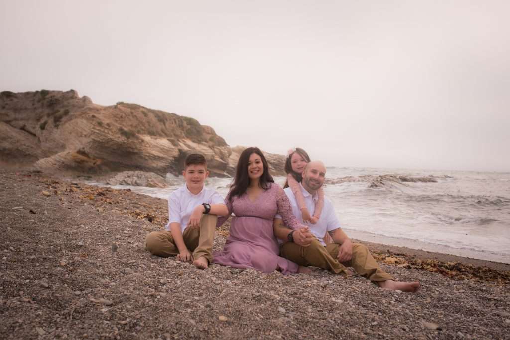 montana de oro family pictures on the beach 